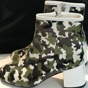 Camouflage PVC Booties - NEW - Size 6.5